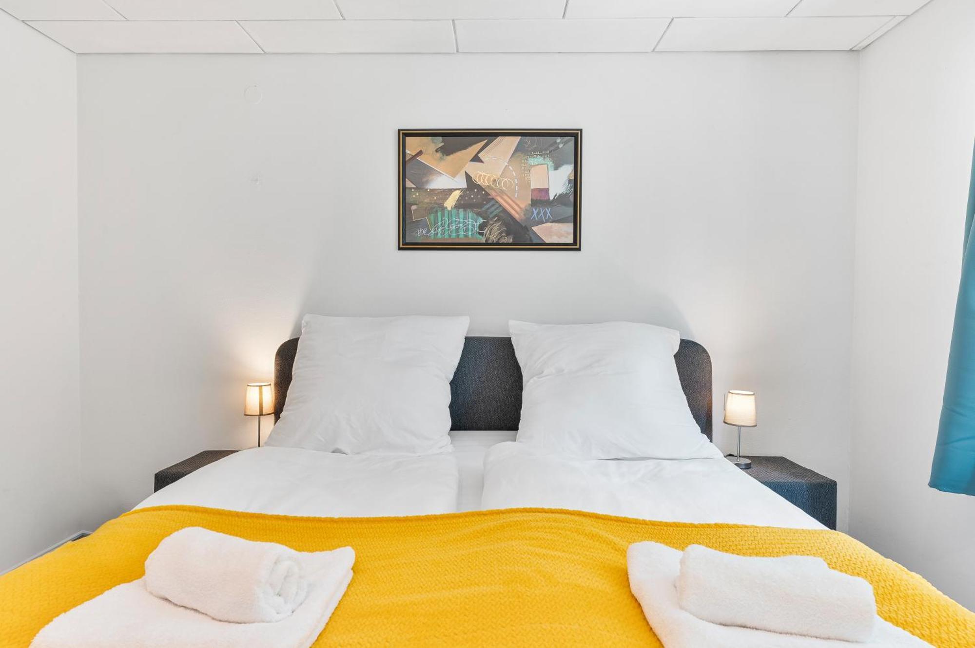 Ferienwohnung Sunshine - 4 Personen Airport Messe Mit Tg-Garage Ostfildern Exterior foto